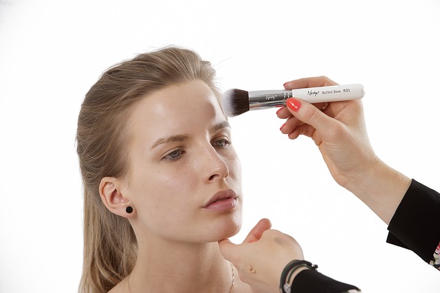 Žhavý trend contouring