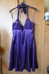 Šaty saténové tmavofialové 023