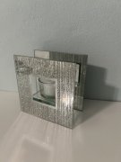 Zrkadlovostrieborný svietnik s led sviečkou