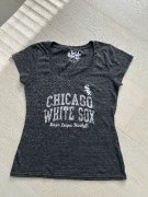 Tričko Chicago s veľkým ohrúhlym výstrihom