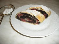 Višňovo-maková štrúdľa