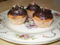 Čokoladové muffinky s jablkami