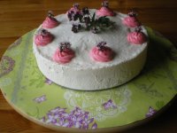 Tvarohová torta s broskyňami