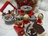 Čokoládové košíčky s marcipánom